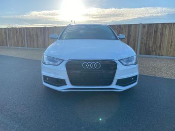 Audi A4 Avant 2.0 TFSI S line Estate 5dr Petrol Multitronic Euro 5 (s/s) (211 