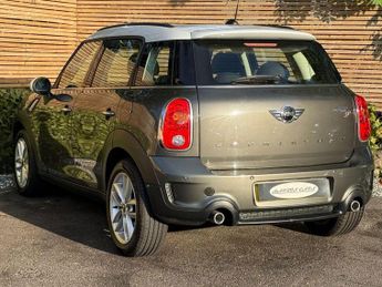 MINI COUNTRYMAN 2.0 Cooper SD SUV 5dr Diesel Auto Euro 5 (143 ps) 12 MONTHS AA, 