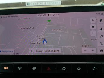 MG MG4 64kWh Trophy Long Range Auto 5dr