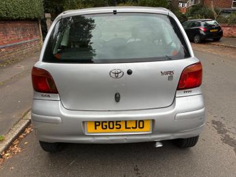 Toyota Yaris 1.3 VVT-i Colour Collection 3dr