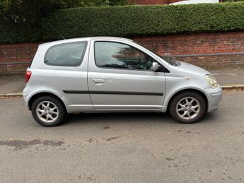 Toyota Yaris 1.3 VVT-i Colour Collection 3dr