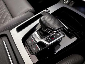 Audi Q5 2.0 TFSIe 50 S line S Tronic quattro Euro 6 (s/s) 5dr 17.9kWh