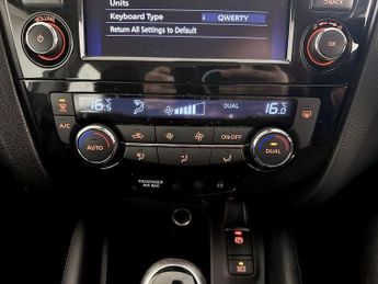Nissan Qashqai 1.3 DIG-T Acenta Premium DCT Auto Euro 6 (s/s) 5dr