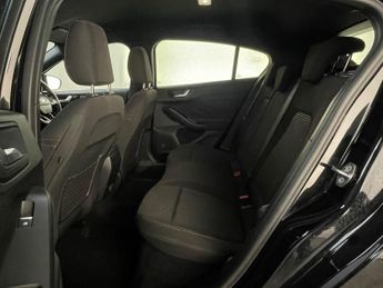 Ford Focus 1.0T EcoBoost ST-Line Euro 6 (s/s) 5dr