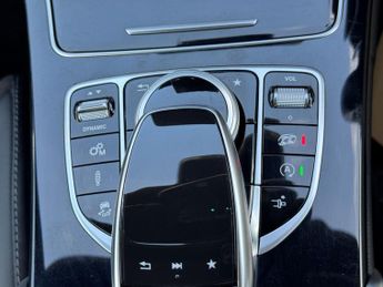 Mercedes-Benz C Class 4.0 C63 V8 BiTurbo AMG (Premium) Coupe 2dr Petrol SpdS MCT Euro 