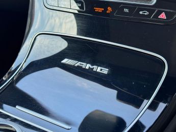 Mercedes-Benz C Class 4.0 C63 V8 BiTurbo AMG (Premium) Coupe 2dr Petrol SpdS MCT Euro 