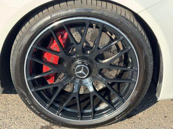 Mercedes-Benz C Class 4.0 C63 V8 BiTurbo AMG (Premium) Coupe 2dr Petrol SpdS MCT Euro 
