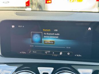 Mercedes-Benz CLA 1.3 CLA180 AMG Line (Premium Plus 2) Coupe 7G-DCT Euro 6 (s/s) 4