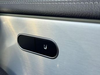 Mercedes-Benz CLA 1.3 CLA180 AMG Line (Premium Plus 2) Coupe 7G-DCT Euro 6 (s/s) 4