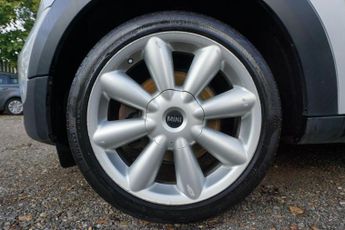 MINI Countryman 2.0 Cooper D Auto ALL4 Euro 5 5dr