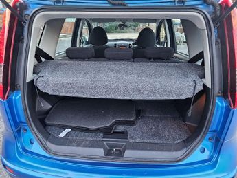 Nissan Note 1.6 16V Acenta Hatchback 5dr Petrol Auto Euro 4 (110 ps)