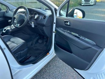 Peugeot 5008 1.6 e-HDi Allure EGC Euro 5 (s/s) 5dr