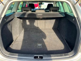 Volkswagen Golf 2.0 TDI Sportline DSG Euro 5 5dr