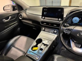 Hyundai KONA 64kWh Ultimate Auto 5dr (10.5kW Charger)