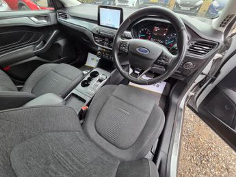 Ford Focus 1.0T EcoBoost Active Auto Euro 6 (s/s) 5dr