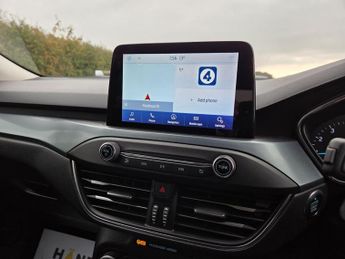 Ford Focus 1.0T EcoBoost Active Auto Euro 6 (s/s) 5dr