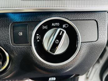 Mercedes-Benz E Class 2.1 E250 CDI AMG Night Edition G-Tronic+ Euro 5 (s/s) 5dr