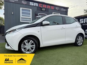 Toyota AYGO 1.0 VVT-i x-pression x-wave 5dr Petrol Manual Euro 5 Euro 5 (68 