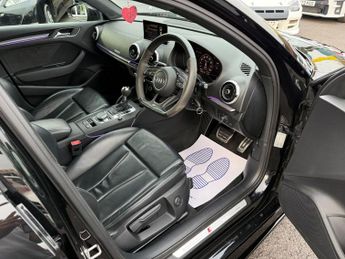 Audi RS3 2.5 TFSI S Tronic quattro Euro 6 (s/s) 4dr