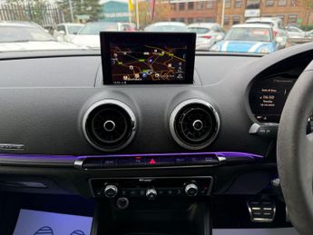 Audi RS3 2.5 TFSI S Tronic quattro Euro 6 (s/s) 4dr