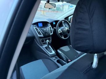 Ford Focus 1.6 Zetec Powershift Euro 5 5dr