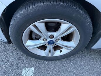 Ford Focus 1.6 Zetec Powershift Euro 5 5dr