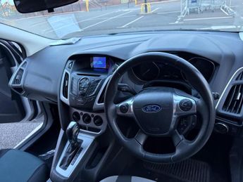 Ford Focus 1.6 Zetec Powershift Euro 5 5dr
