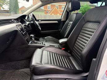 Volkswagen Passat 1.4 TSI GTE Advance DSG Euro 6 (s/s) 5dr