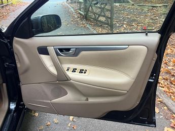 Volvo S60 2.0T S 4dr