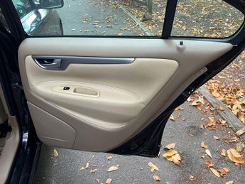 Volvo S60 2.0T S 4dr