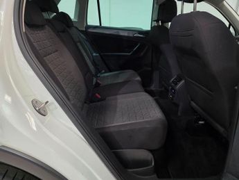 Volkswagen Tiguan 1.4 TSI 13kWh Life DSG Euro 6 (s/s) 5dr