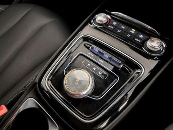 MG MG5 52.5kWh Exclusive Auto 5dr