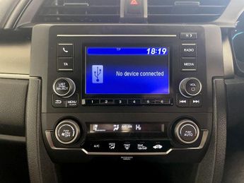 Honda Civic 1.0 VTEC Turbo SE Euro 6 (s/s) 5dr