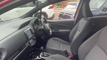 Toyota Yaris 1.5 VVT-h Design E-CVT Euro 6 5dr