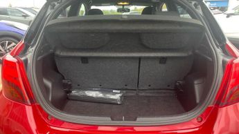 Toyota Yaris 1.5 VVT-h Design E-CVT Euro 6 5dr
