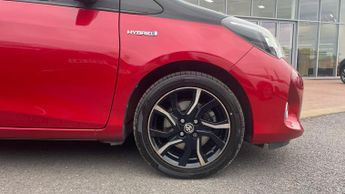 Toyota Yaris 1.5 VVT-h Design E-CVT Euro 6 5dr