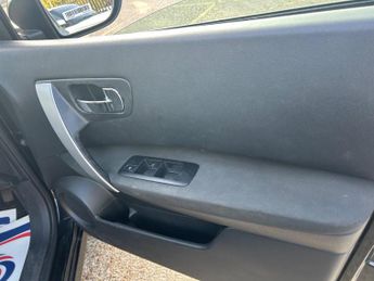 Nissan Qashqai 2.0 dCi Acenta 4WD 5dr