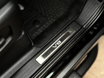 Land Rover Defender 110 5.0 P525 V8 Auto 4WD Euro 6 (s/s) 5dr