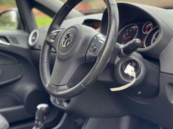 Vauxhall Corsa 1.4 16V SE Auto Euro 5 5dr