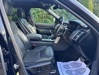 Land Rover Discovery 3.0 SD V6 HSE Luxury Auto 4WD Euro 6 (s/s) 5dr