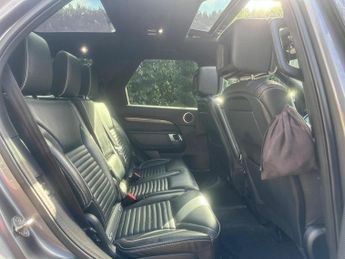 Land Rover Discovery 3.0 SD V6 HSE Luxury Auto 4WD Euro 6 (s/s) 5dr