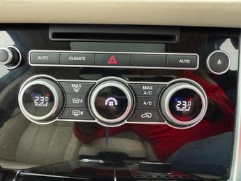 Land Rover Range Rover 4.4 SD V8 Vogue Auto 4WD Euro 6 (s/s) 5dr