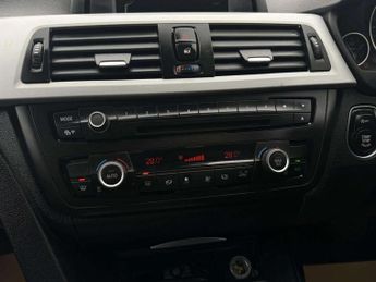 BMW 3 Series 2.0 318d SE Auto Euro 5 (s/s) 4dr