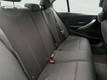 BMW 3 Series 2.0 318d SE Auto Euro 5 (s/s) 4dr