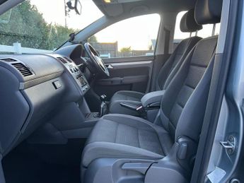Volkswagen Touran 2.0 TDI Match 5dr (7 Seats)