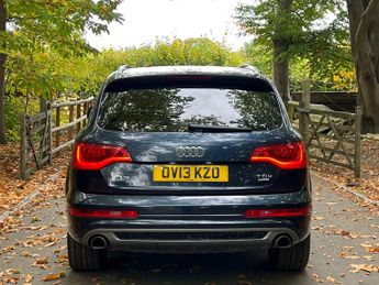 Audi Q7 3.0 TDI V6 S line Tiptronic quattro Euro 5 (s/s) 5dr