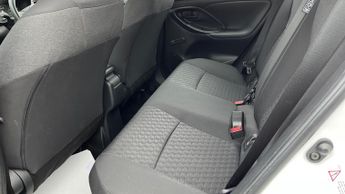 Toyota Yaris 1.5 VVT-h Icon E-CVT Euro 6 (s/s) 5dr