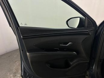 Hyundai TUCSON 1.6 h T-GDi 13.8kWh Premium Auto 4WD Euro 6 (s/s) 5dr