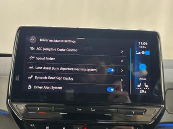 Volkswagen ID.3 Pro 58kWh Life Auto 5dr