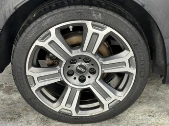 MINI Countryman 1.5 10kWh Cooper SE Exclusive Auto ALL4 Euro 6 (s/s) 5dr